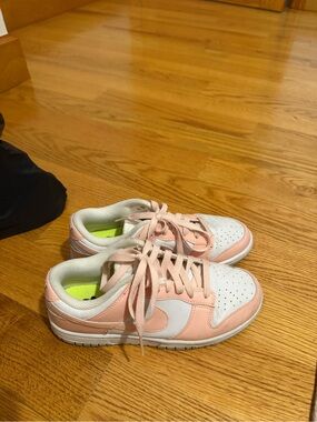Kids Low-Top Athletic Sneakers - Pink and White